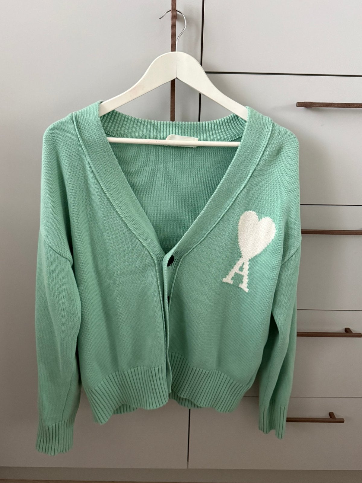 Ami Paris cardigan | Mint, Ophalen of Verzenden, Zo goed als nieuw, Maat 48/50 (M), Overige kleuren