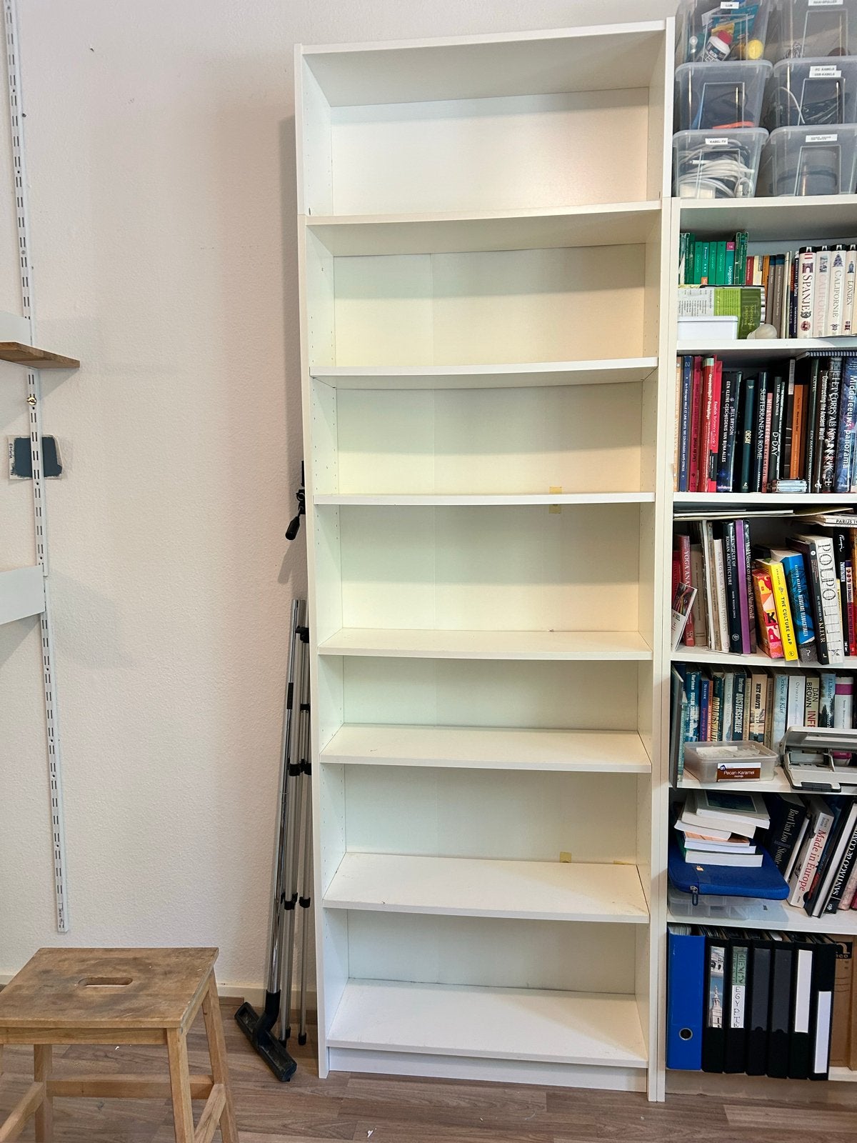 IKEA Billy boekenkast met opzetstuk - gratis af te halen, Huis en Inrichting, Ophalen, Met plank(en), Gebruikt, 200 cm of meer