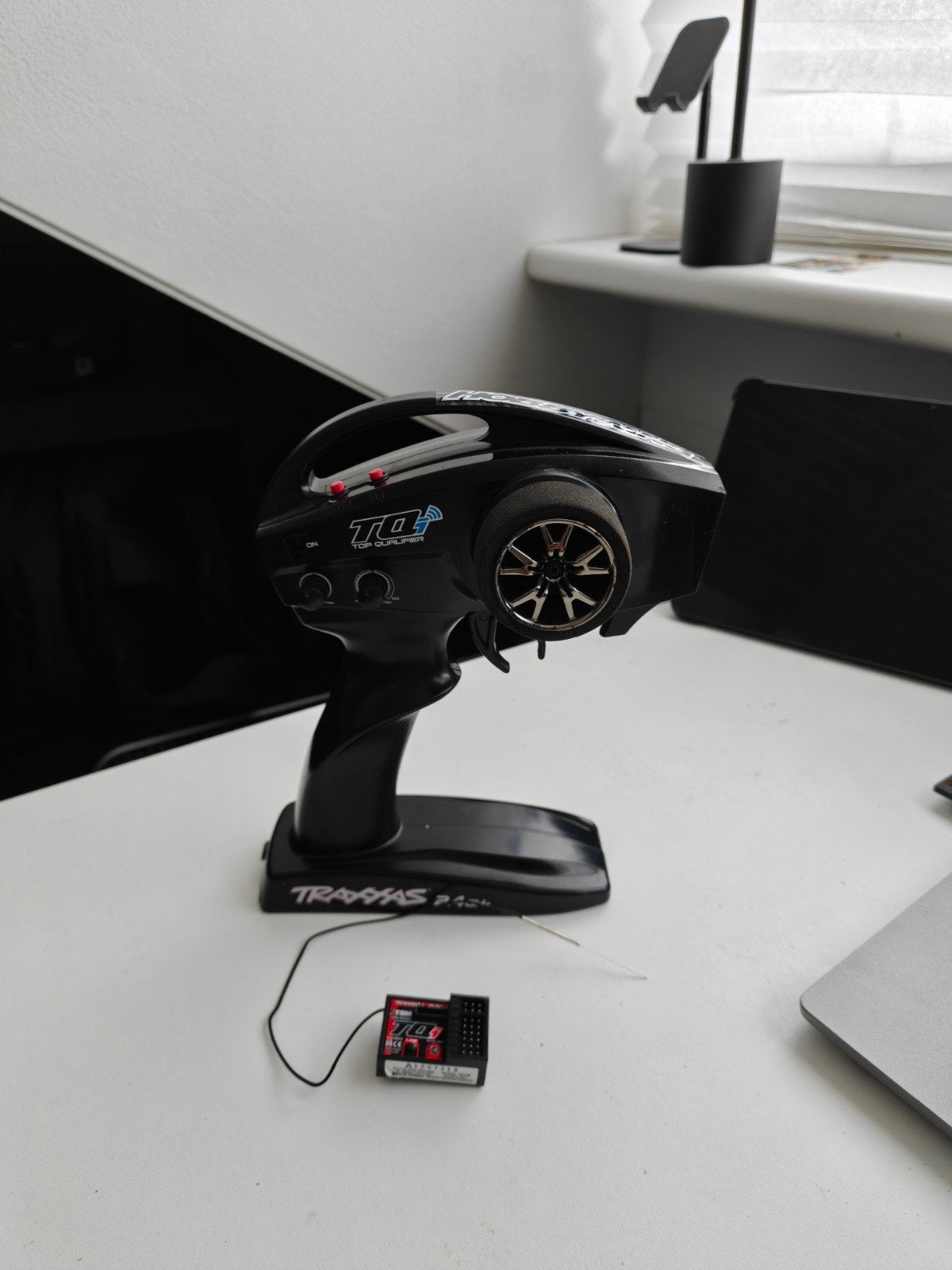Traxxas TQ 2.4GHz zender met ontvanger, Ophalen of Verzenden, Gebruikt, Onderdeel