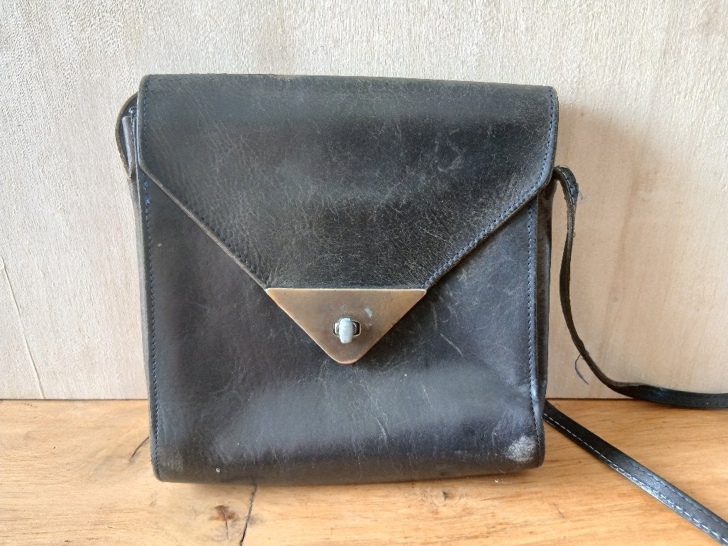 Vintage envelop schoudertas 20x20cm en 5cm breed., Overige merken, Gebruikt, Zwart, Ophalen of Verzenden