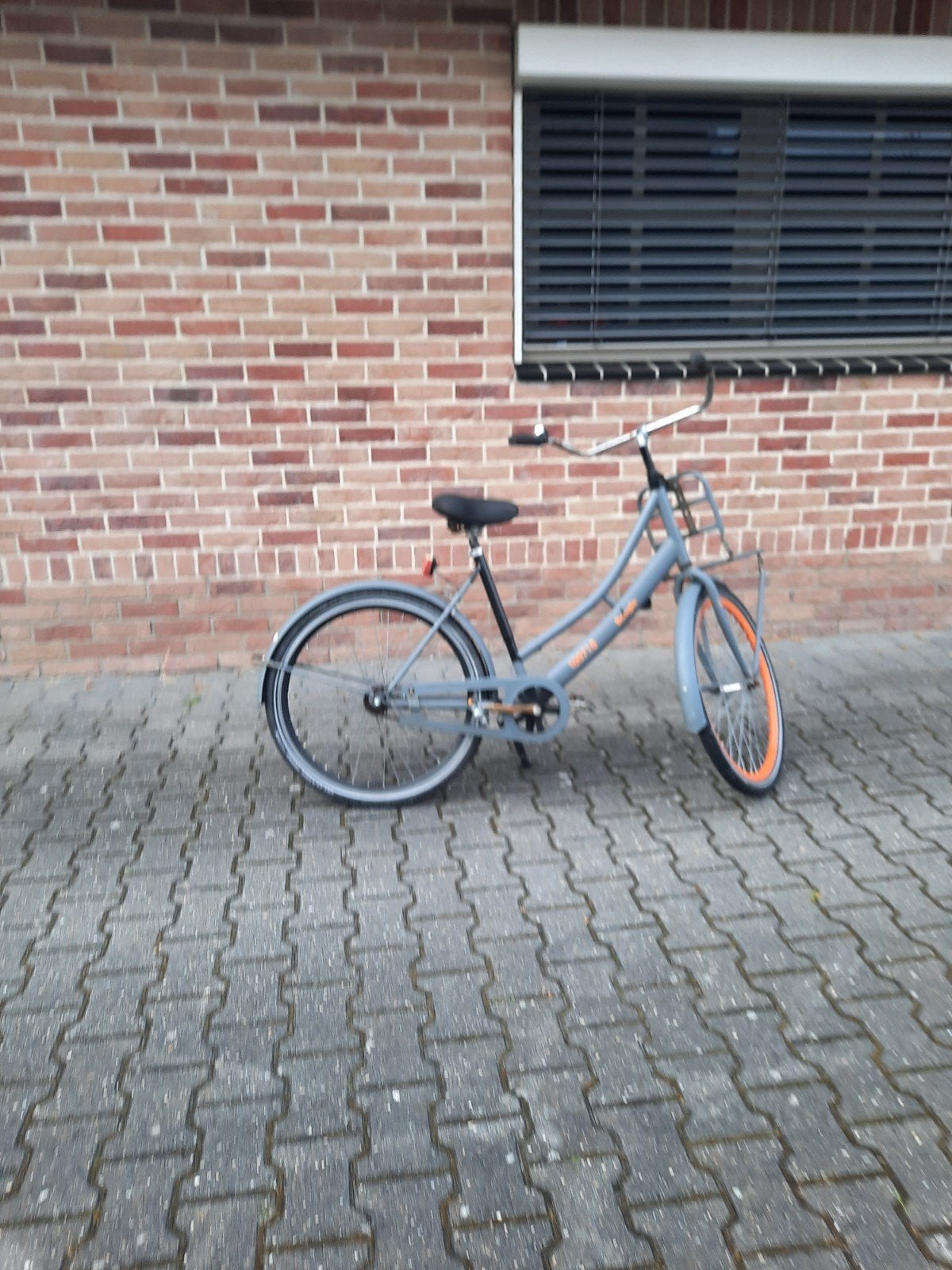 Boogle meisjesfiets/jongensfiets 26"  met bagagerek en bel, Fietsen en Brommers, Fietsen | Meisjes, Terugtraprem, Gebruikt, Boogle