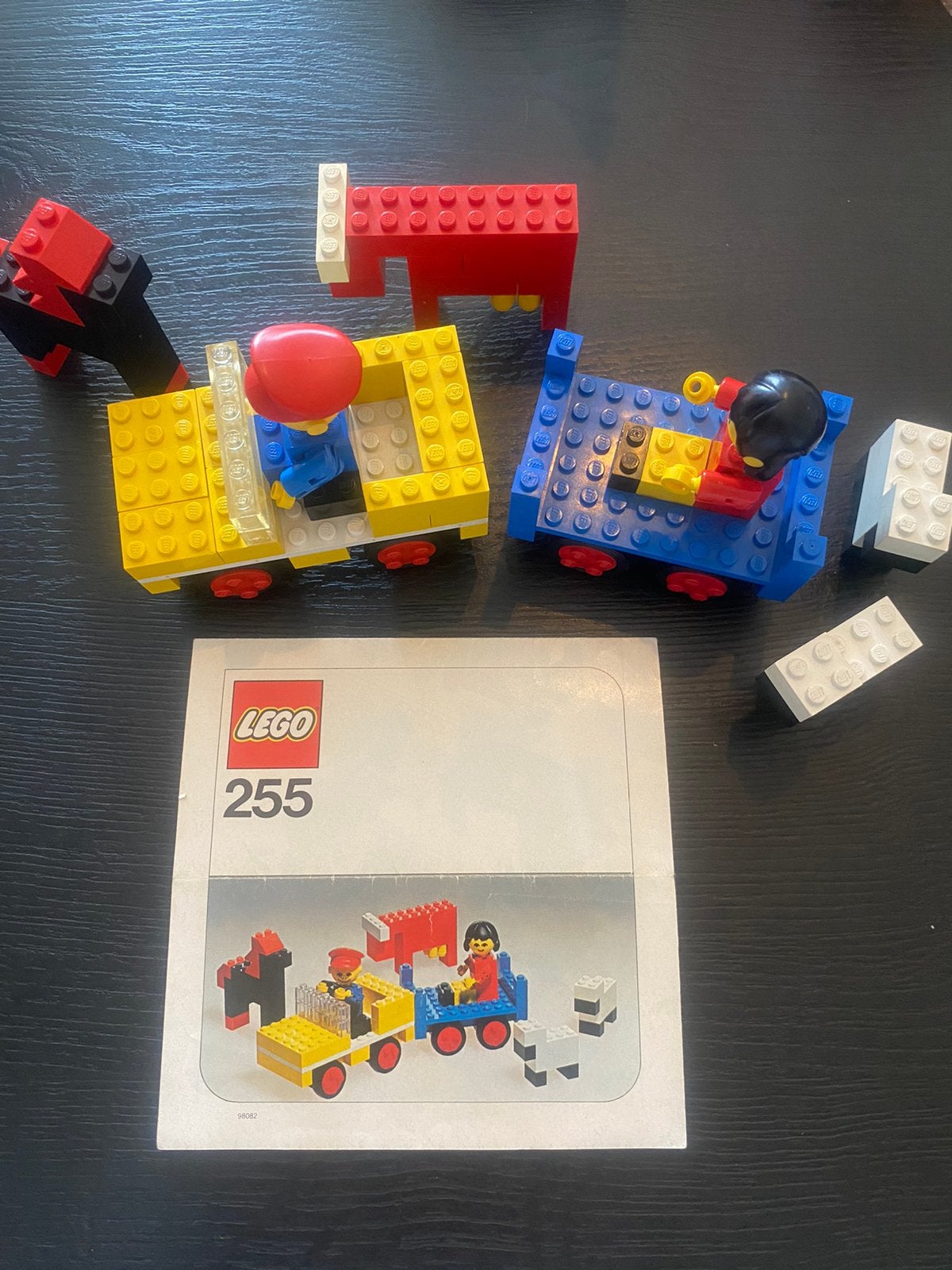 Vintage LEGO 255 Farming Scene compleet incl boekje, Kinderen en Baby's, Speelgoed | Duplo en Lego, Ophalen of Verzenden, Gebruikt