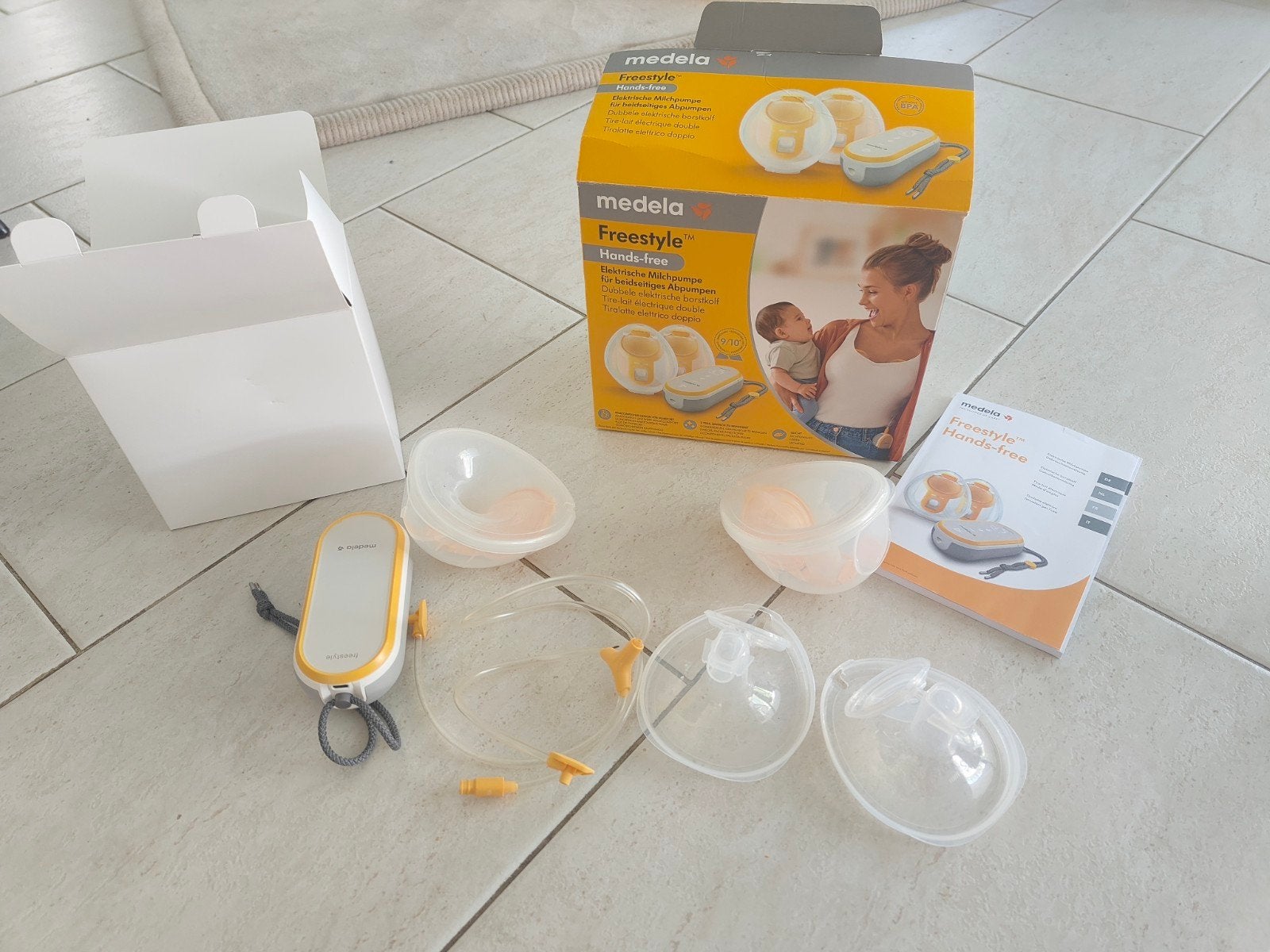 Medela handsfree borstkolf gebruikt, Kinderen en Baby's, Gebruikt, Medela, Borstkolf, Ophalen of Verzenden