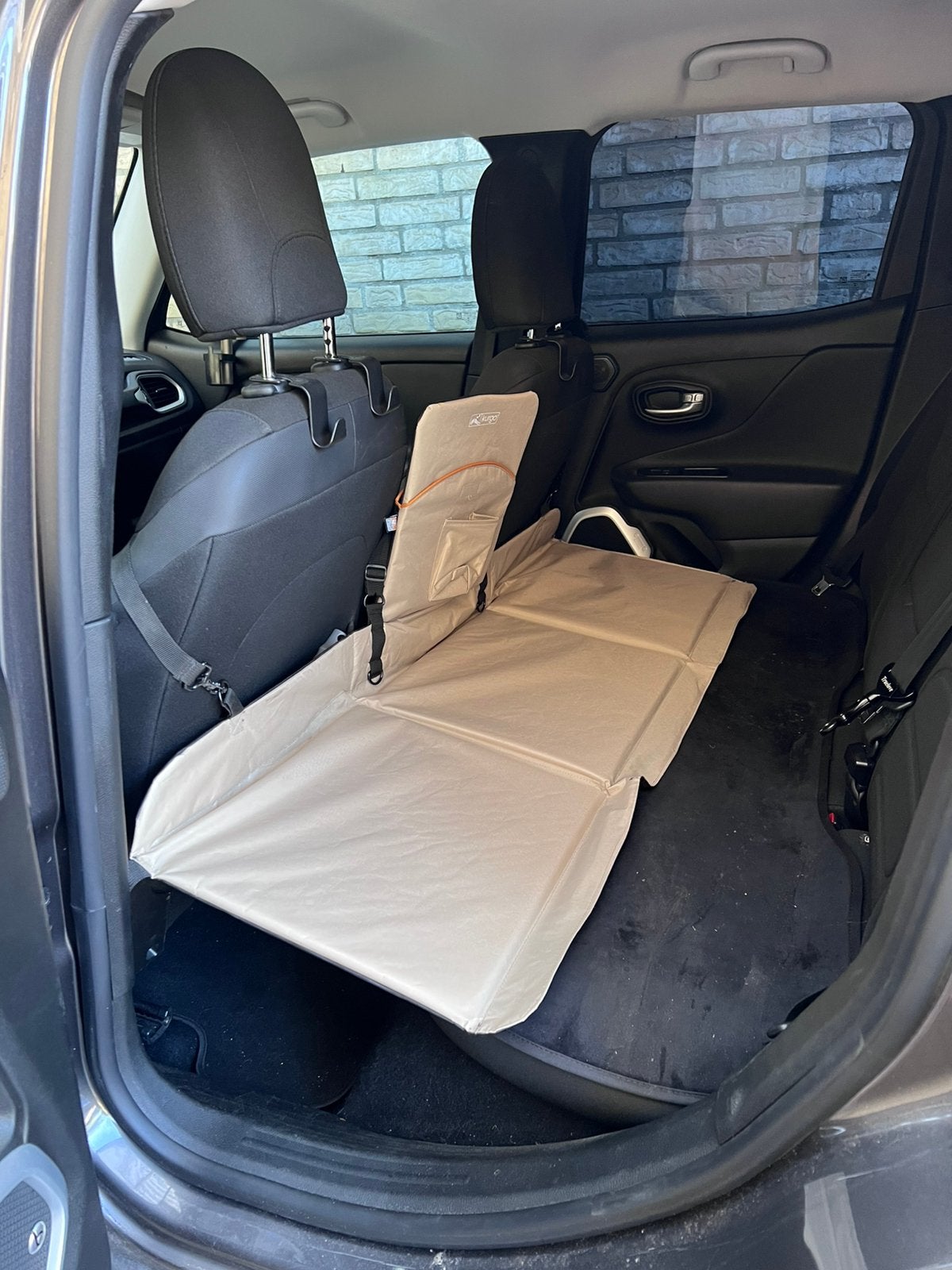 Kurgo Backseat Bridge Auto Hond, Ophalen of Verzenden, Zo goed als nieuw