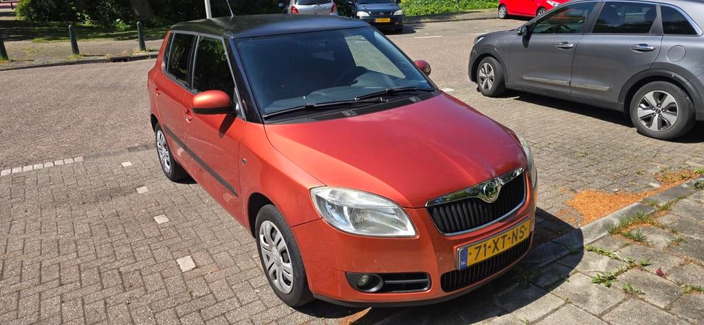 Skoda Fabia 1.4 63KW 2007. 232.400KM, Auto's, Voorwielaandrijving, 15 km/l, 40 €/maand, Origineel Nederlands