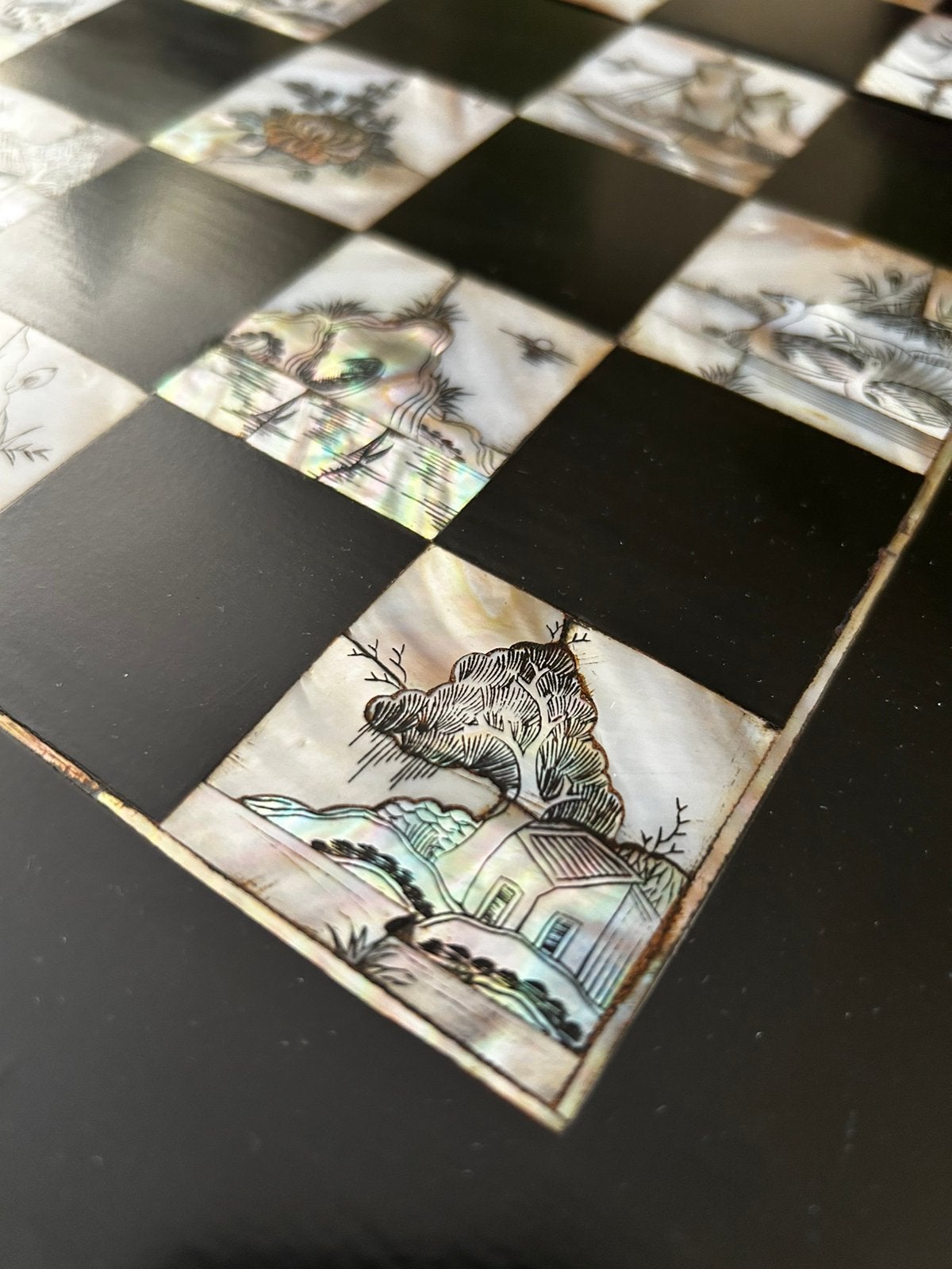Parelmoer Schaakbord / Backgammon | Vietnamees Lakwerk, Ophalen of Verzenden, Zo goed als nieuw