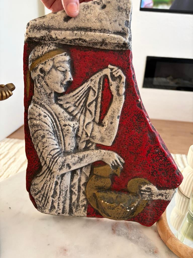 Fragment van Spartaanse reliëf - Marmer, Ophalen of Verzenden, Wanddecoratie, Steen of Keramiek, Meerkleurig