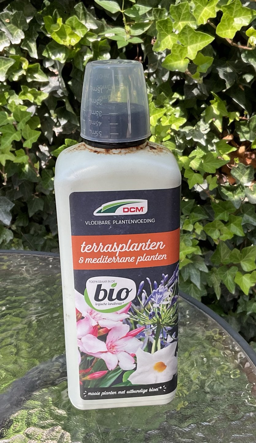 DCM Vloeibare Plantenvoeding Terras- & Mediterrane Planten, Ophalen, Zo goed als nieuw