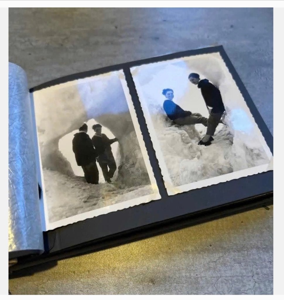 Antiek Belgisch Fotoalbum, 19 x 13 cm, Ophalen of Verzenden, Zo goed als nieuw, X, X
