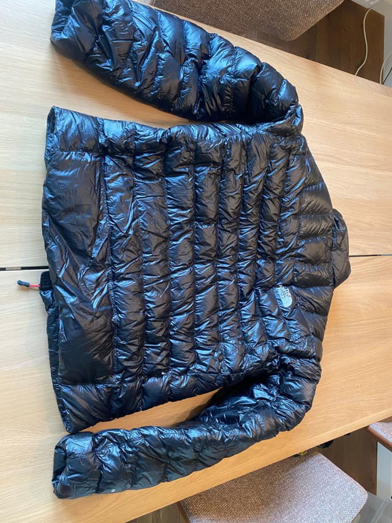The North Face summit series donsjas zwart - Maat M, Ophalen of Verzenden, Zo goed als nieuw, Zwart