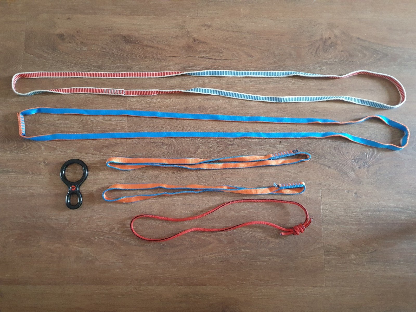 Diverse bandslings, prusik touw en abseilacht, Ophalen of Verzenden, Zo goed als nieuw, Klimsport-accessoire