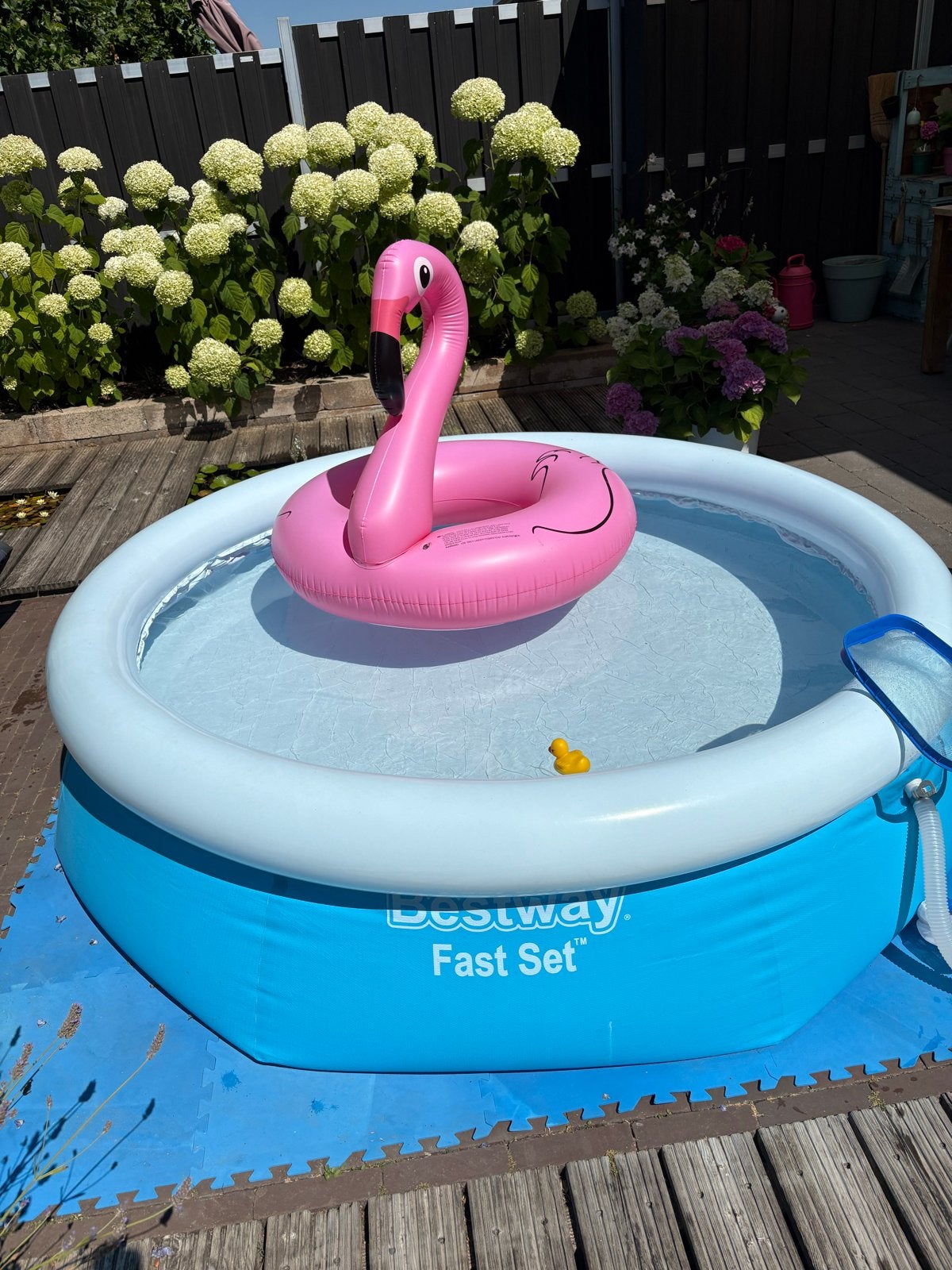 Bestway Zwembad 2.44m met onderhoudset en piepschuim tegels, Tuin en Terras, Ophalen, Gebruikt, Rond, Opzetzwembad