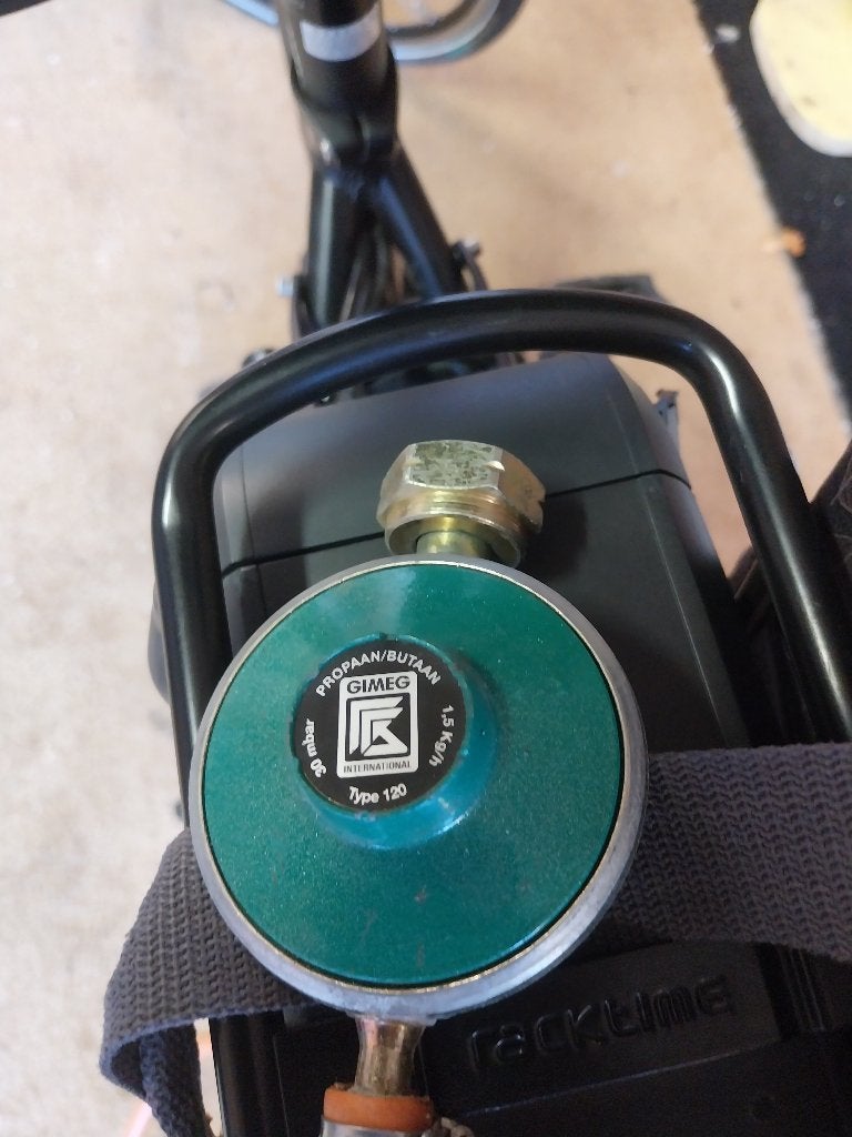 Gasdrukregelaar, Caravans en Kamperen, Kampeeraccessoires, Ophalen of Verzenden, Zo goed als nieuw