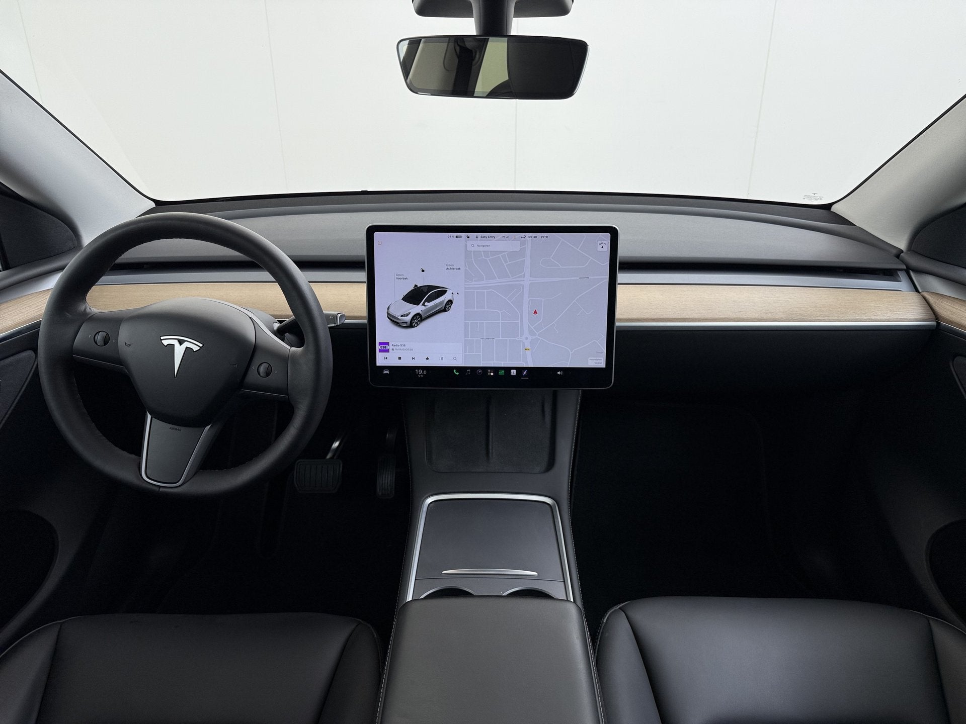 Tesla Model Y Long Range AWD 75kWh 514PK Warmtepomp Stuur+St, Auto's, Automaat, Gebruikt, Zwart, Adaptive Cruise Control