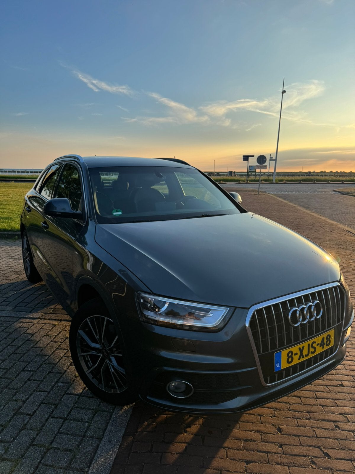 Audi Q3 Sport S-Line 1.4 TFSI 110KW S-tronic 2014 Grijs, 1380 kg, 1800 kg, 4 cilinders, Origineel Nederlands