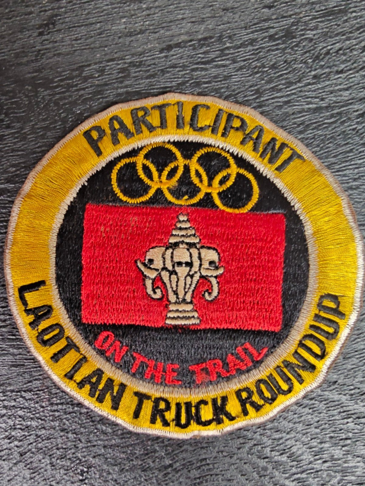 (patch) uit het Vietnam-tijdperk met de tekst "PARTICIPANT, Ophalen of Verzenden, Landmacht, Amerika, Embleem of Badge