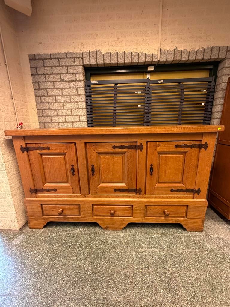 Mooie robuuste kast, Ophalen