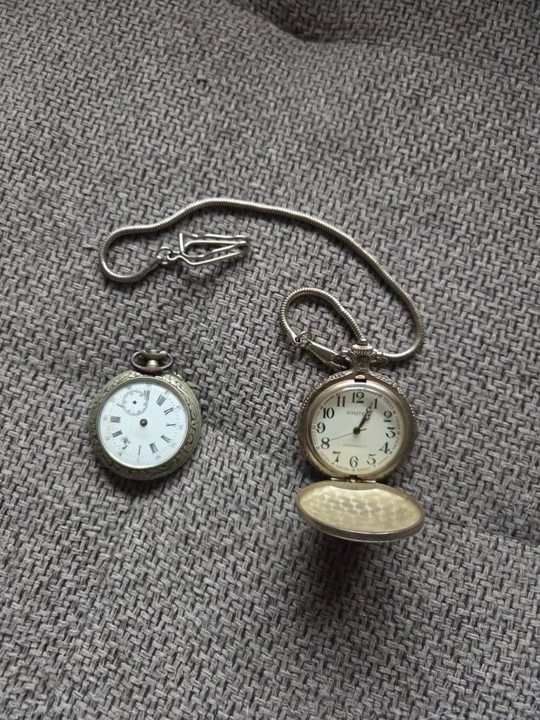 2 Oude Zakhorloges - Niet Werkend - Voor de Verzamelaar, Overige merken, Overige materialen, Zakhorloge, Ophalen of Verzenden