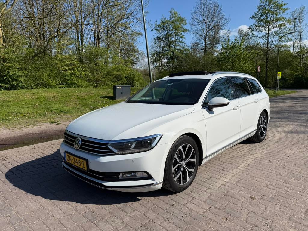 Volkswagen Passat 2.0 TDI 110KW Variant DSG 2015 Wit, 1441 kg, Bluetooth, 4 cilinders, 2000 kg