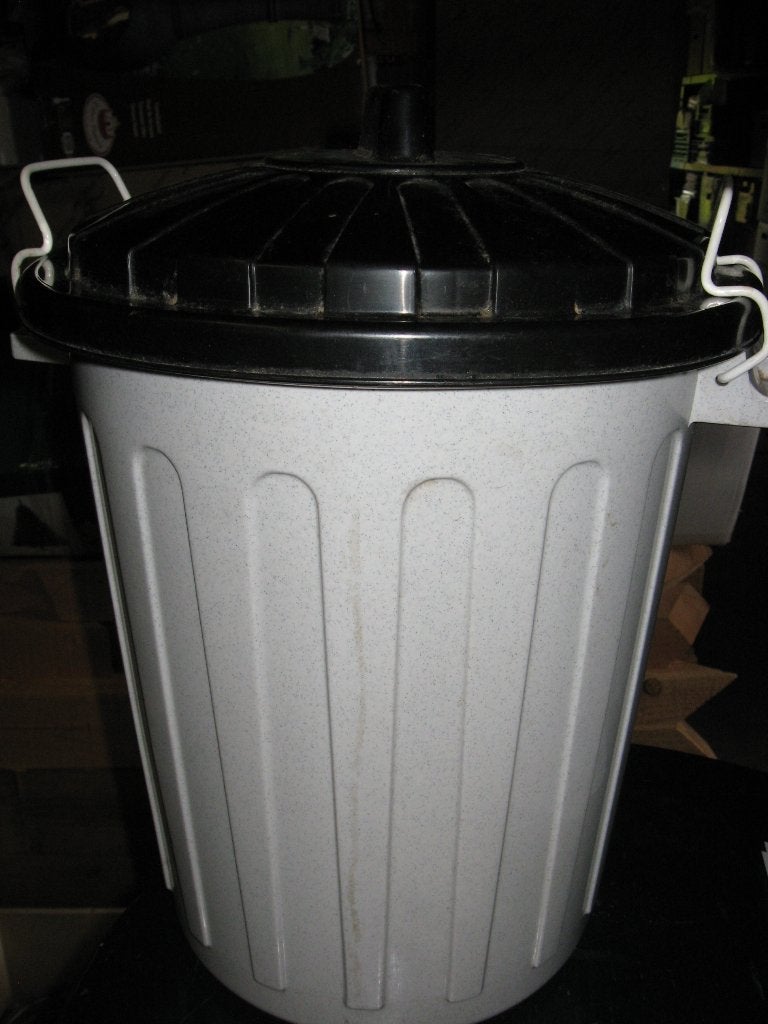 Afvalbakje, Kunststof, Ophalen of Verzenden, Zo goed als nieuw, Minder dan 10 liter