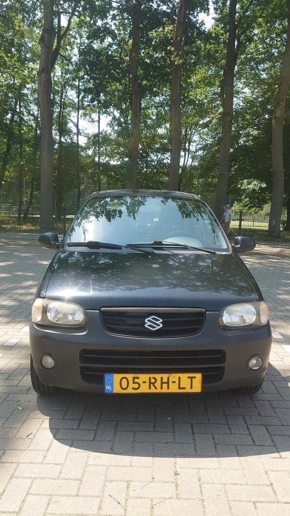 Suzuki Alto 1.1 16V 5d AGS 2005 Zwart GLX Jubilee 2, Voorwielaandrijving, 750 kg, 4 cilinders, 4 stoelen