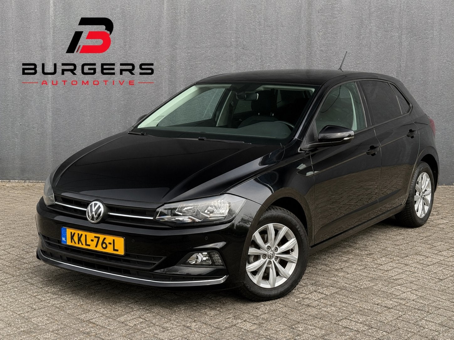Volkswagen Polo 1.0 TSI 95pk STOELVER|NAVI|CARPLAY|, Stof, Euro 6, Zwart, Bedrijf