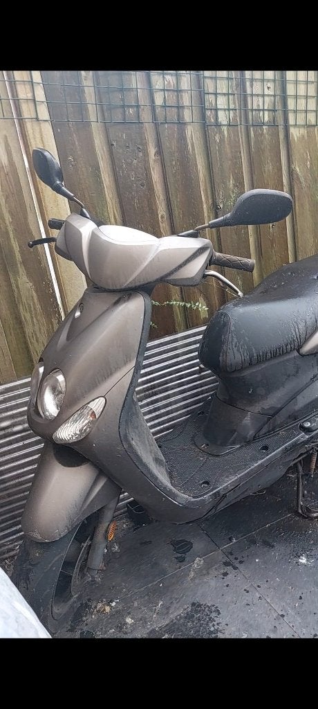 Gratis scooter Yamaha, Fietsen en Brommers, Scooters | Yamaha, Ophalen, Gebruikt, Overige modellen, Benzine