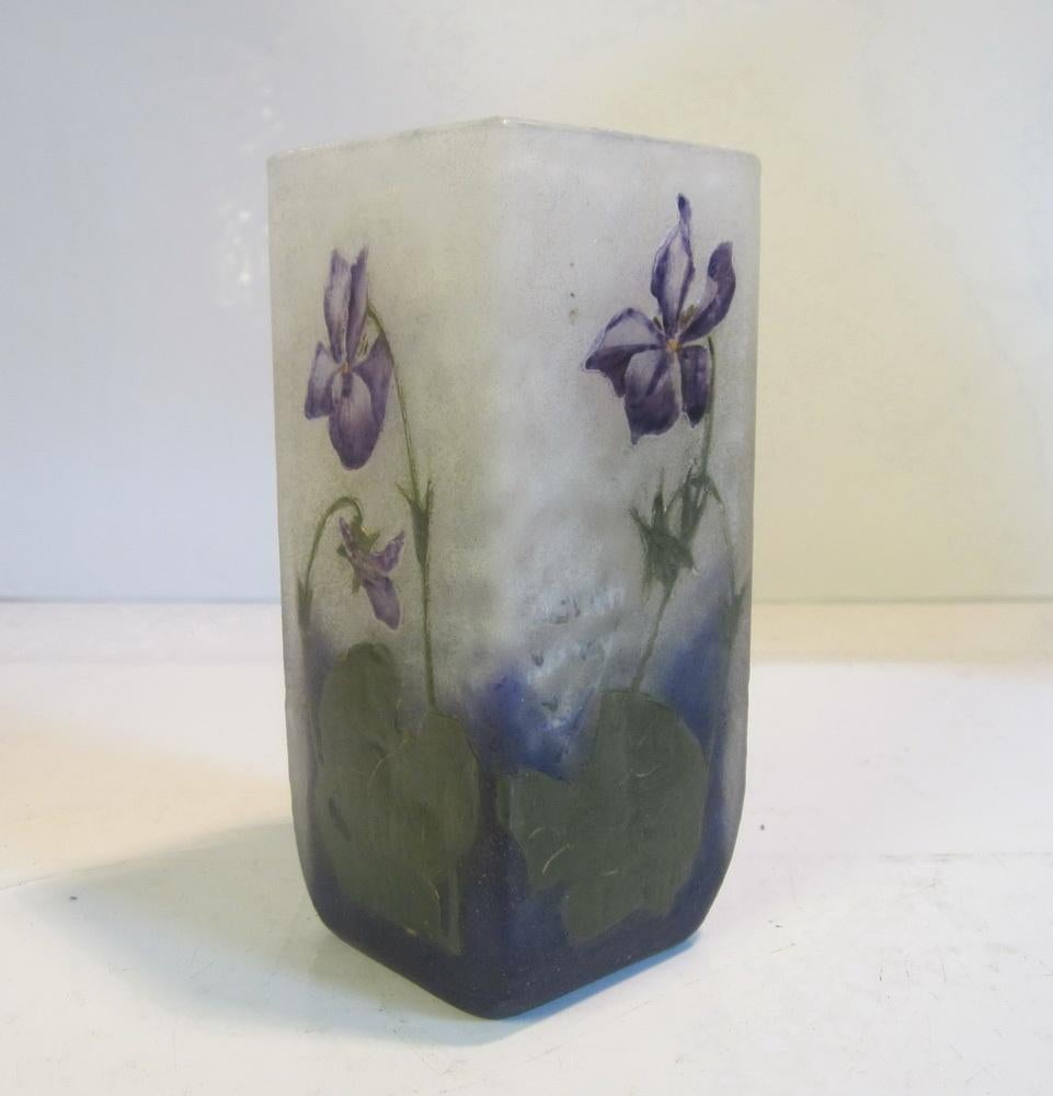 Antiek cameo glazen Daum Nancy viooltjes ca 1910, Verzenden