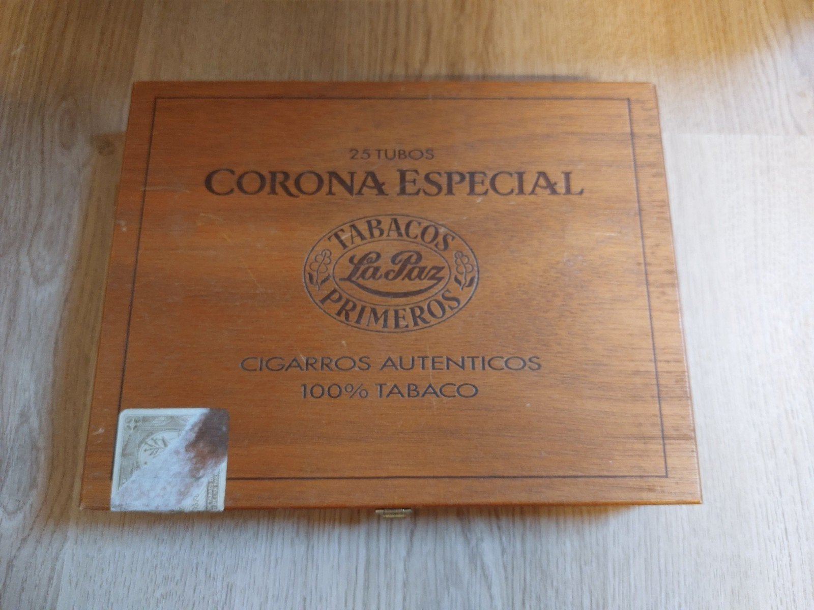 Corona especial sigarendoos (leeg), Ophalen of Verzenden