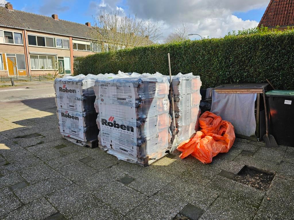 Nieuwe dakpannen (ca. 45m2) + kantpannen - Roben OVH 11, Doe-het-zelf en Verbouw, Dakpannen en Dakbedekking, Ophalen, Steen of Klei