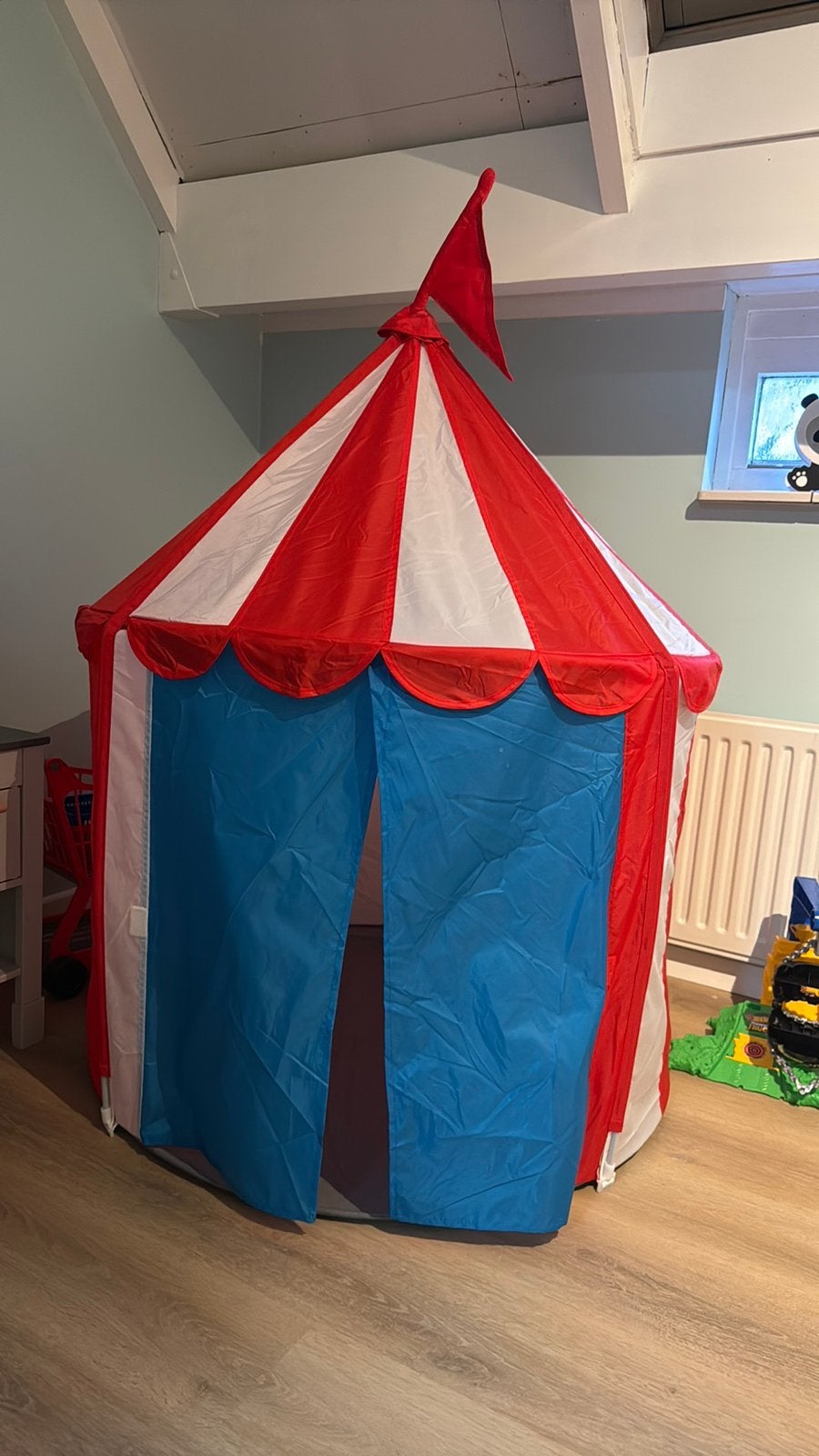 Tent, Ophalen, Zo goed als nieuw