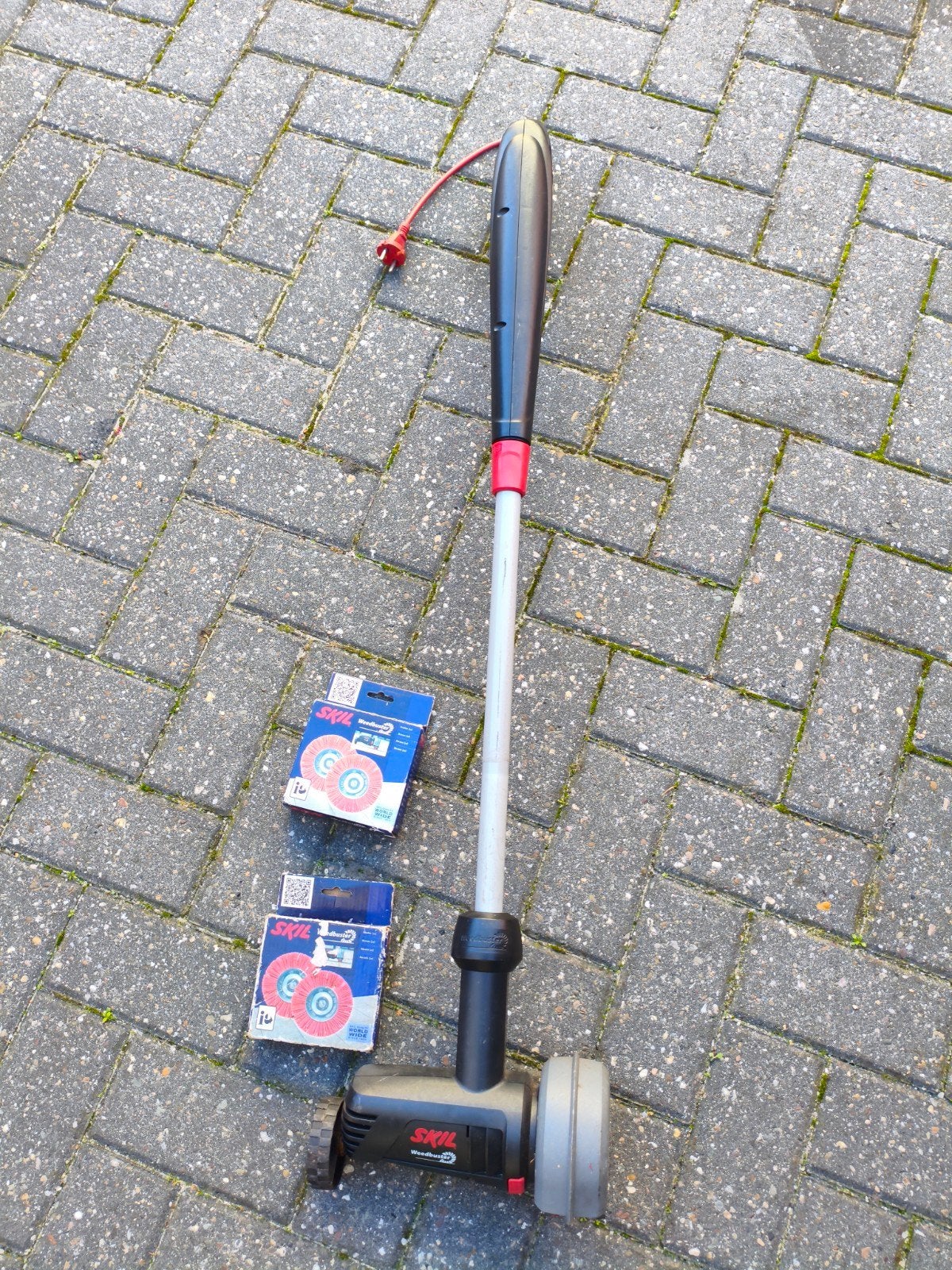 SKIL Weedbuster onkruidborstelmachine met extra borstels, Tuin en Terras, Ophalen of Verzenden, Gebruikt, Overige soorten, SKIL