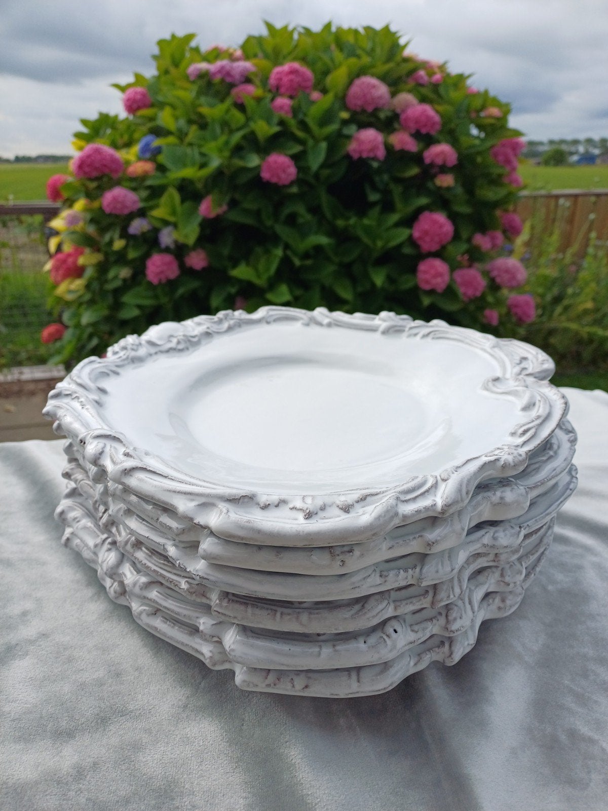 6 Prachtige Astier de Villatte Dinerborden +/- 28.5 cm € 200, Ophalen, Keramiek, Zo goed als nieuw, Bord(en)