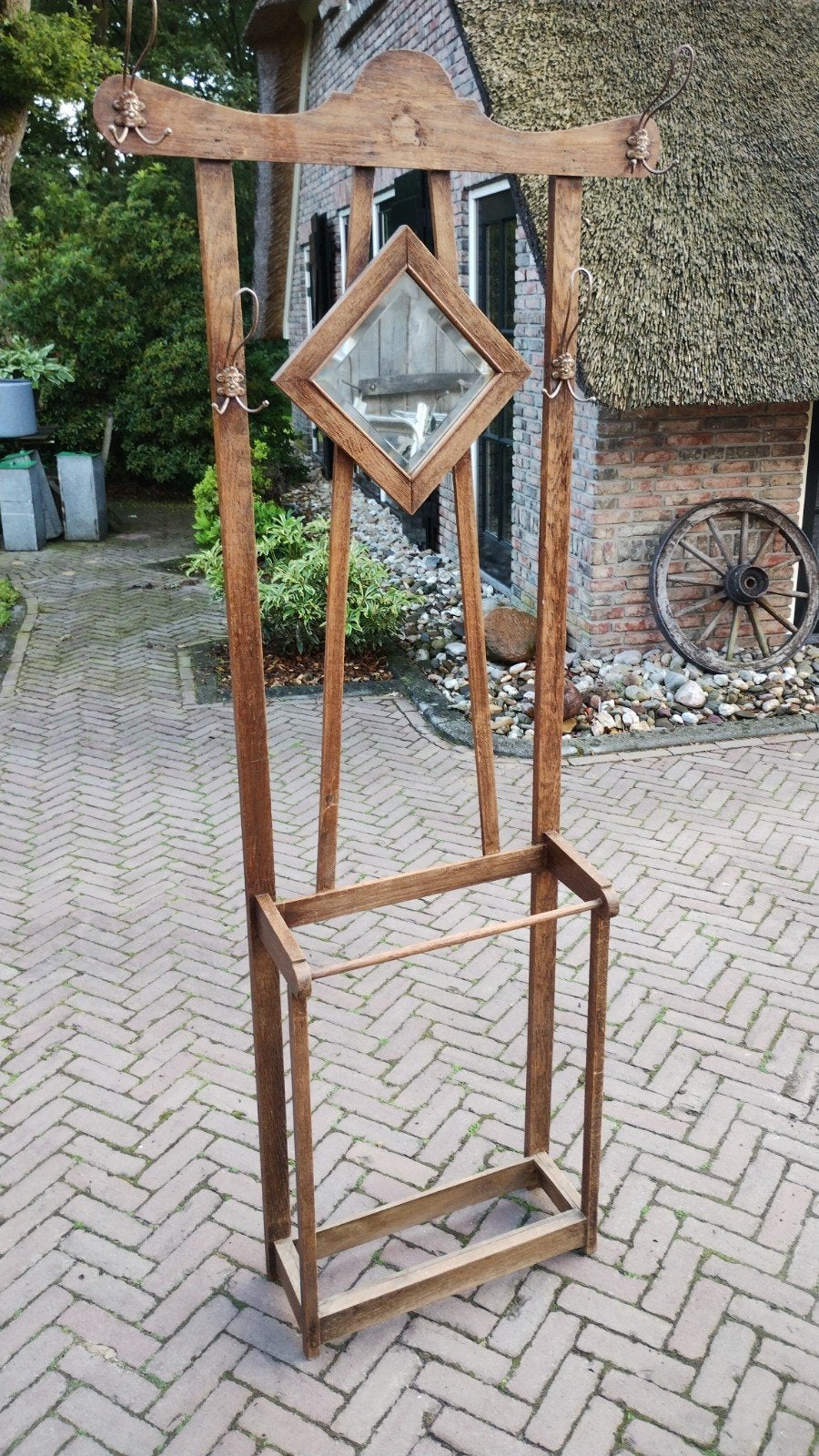 Antieke houten kapstok met paraplubak en spiegel, Huis en Inrichting, Ophalen, Gebruikt, Staande kapstok, 150 tot 200 cm
