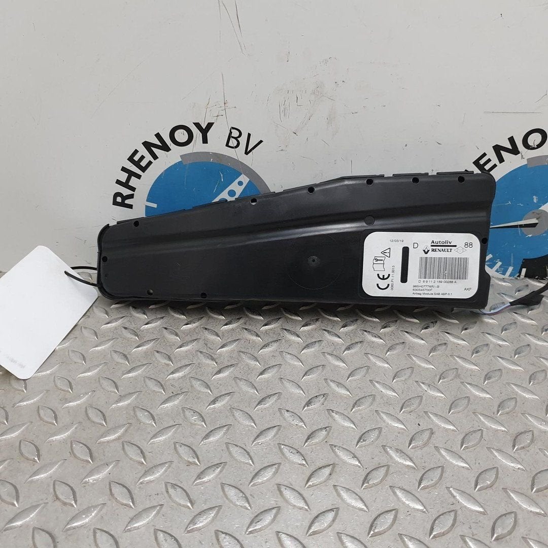 RENAULT ZOE AIRBAG RECHTS 2019, Ophalen of Verzenden, Gebruikt, Stiba lid