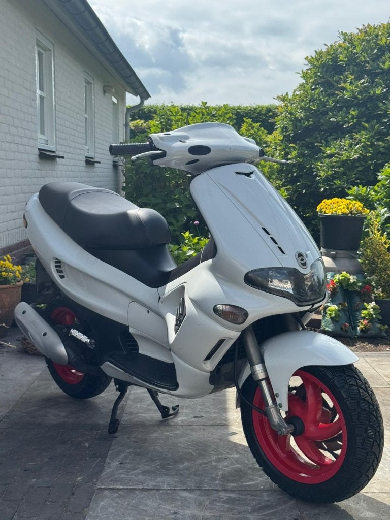 ⭐️Gilera runner 50cc dd brom 2 takt start en rijd⭐️