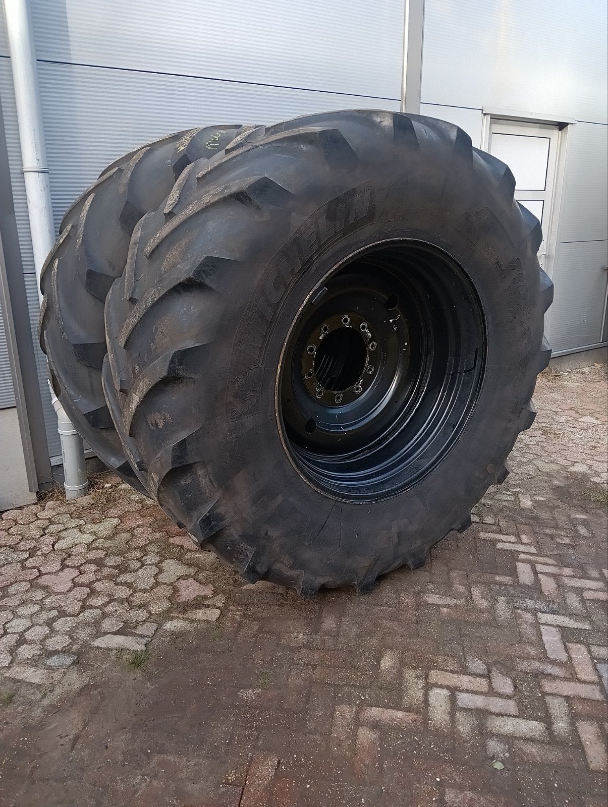 Set 710/70R38 Michelin Mach X Bib New Holland Case Steyr, Zakelijke goederen, Ophalen of Verzenden, Michelin