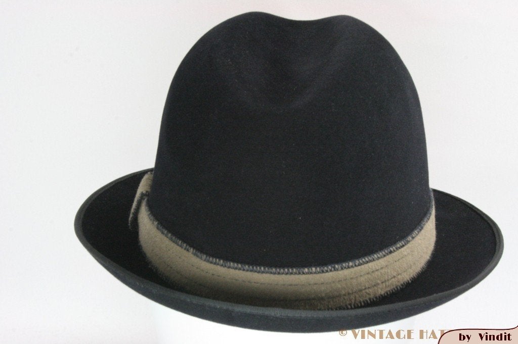 Vintage Gleufhoed Wegener zwartblauw 55 = S tot XS, Wegener, Hoed, Ophalen of Verzenden, 57 cm (M, 7⅛ inch) of minder