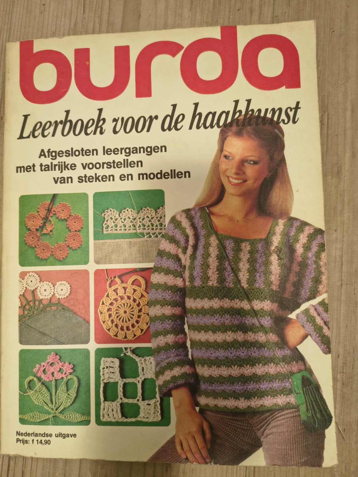 Burda Leerboek voor de Haakkunst - Vintage Haakboek, Ophalen of Verzenden, Gelezen, Breien en Haken