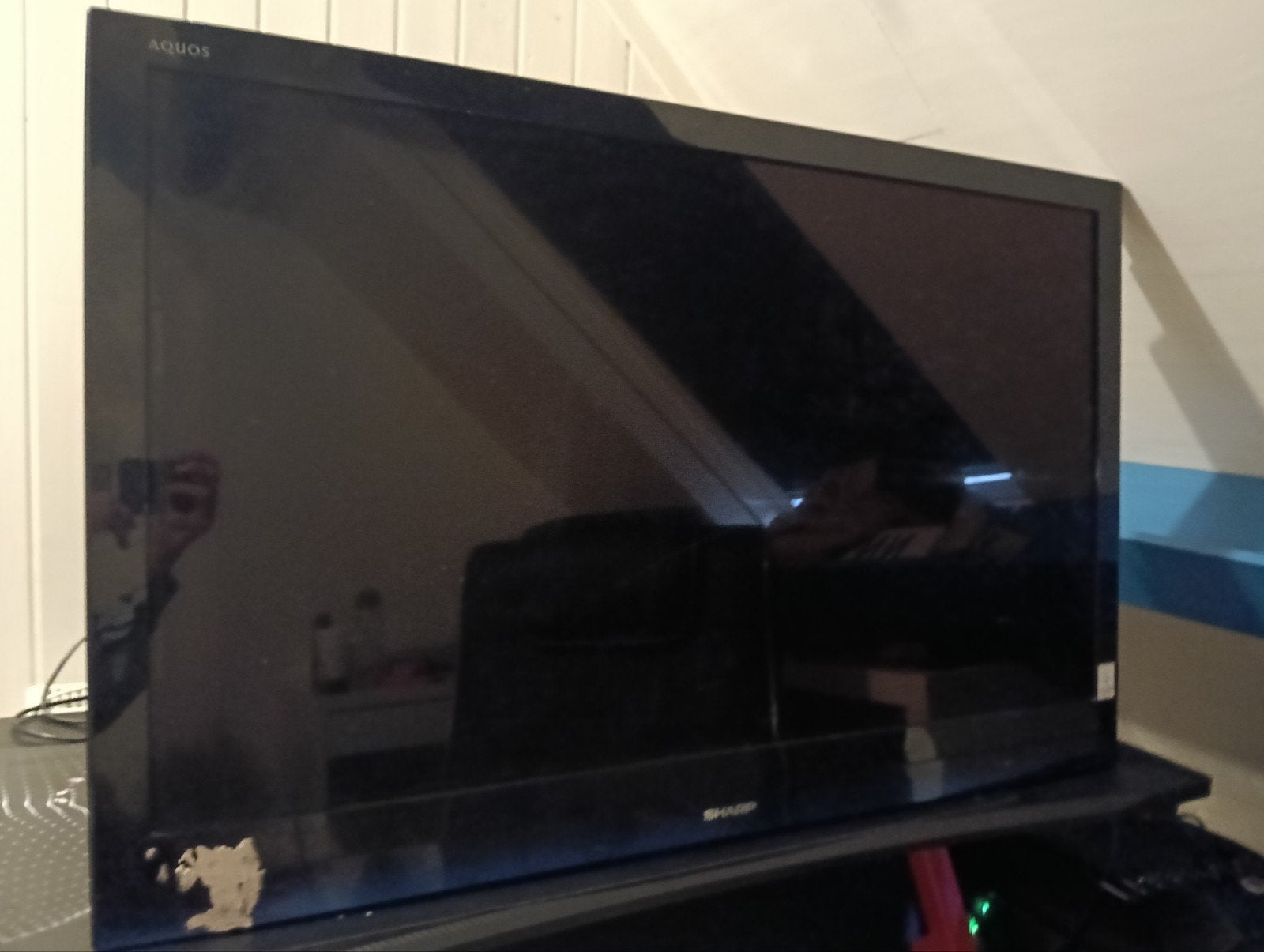 Sharp Aquos LCD TV LC-40LE700E met afstandsbediening, Ophalen, Gebruikt, 50 Hz, LCD