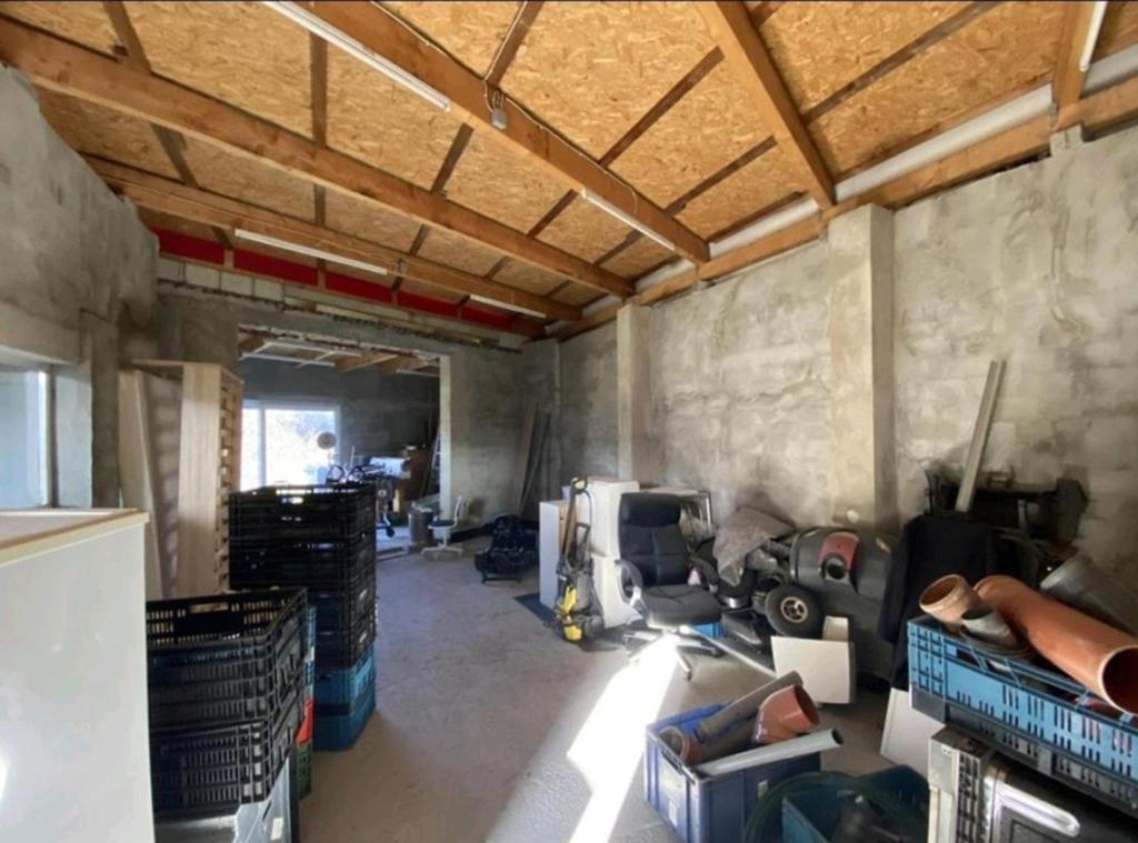 GEZOCHT: tijdelijke werkruimte / garage in Almelo (2–3 maand