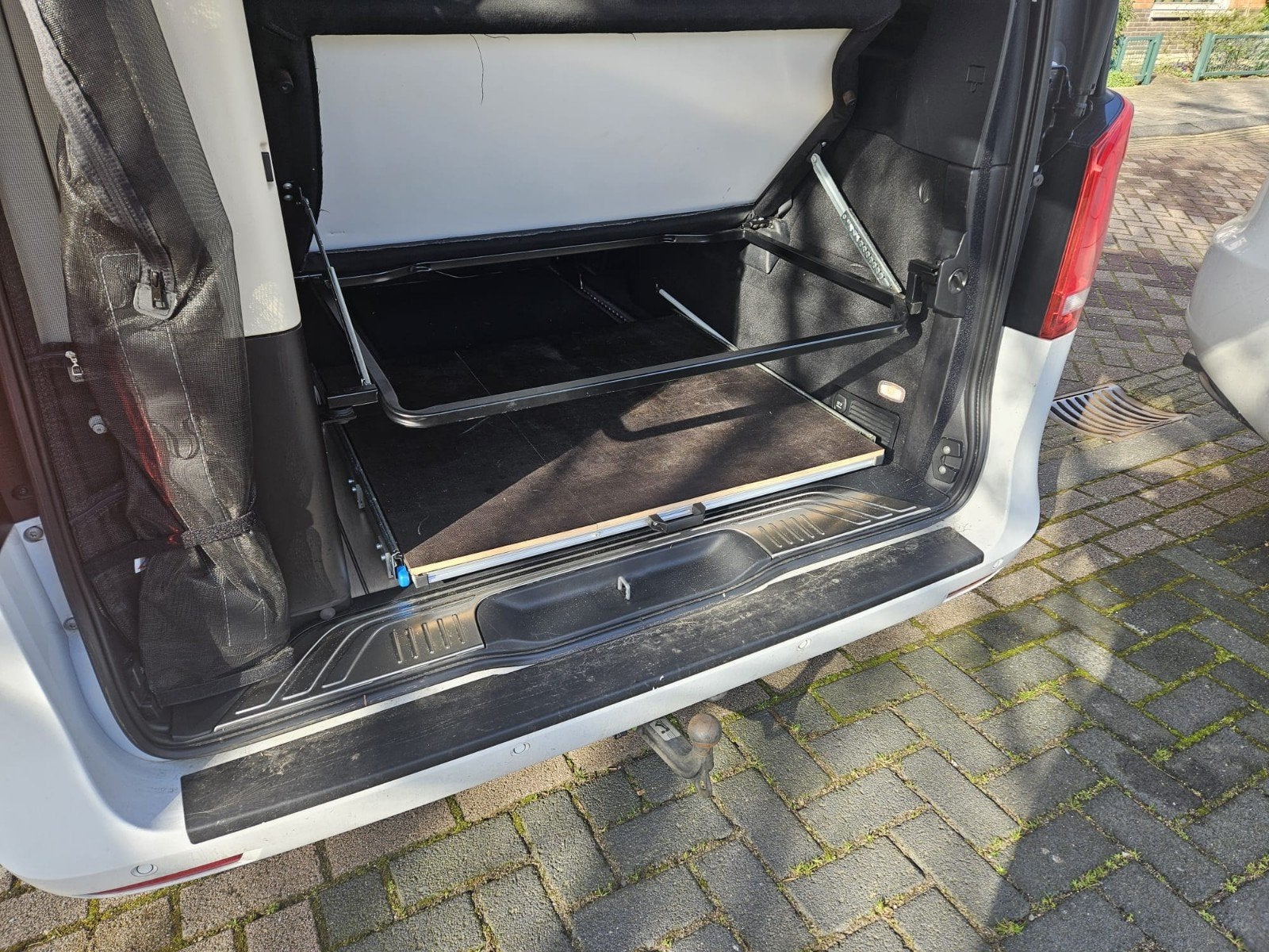 Uitschuifbaar opbergsysteem voor Mercedes Marvo Polo V klass, Caravans en Kamperen, Ophalen