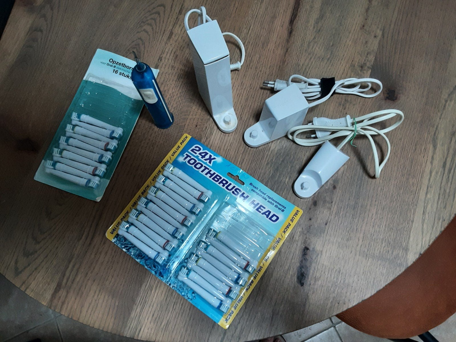 Opzetborstels en opladers voor elektrische tandenborstel, Ophalen of Verzenden, Nieuw, Mondverzorging
