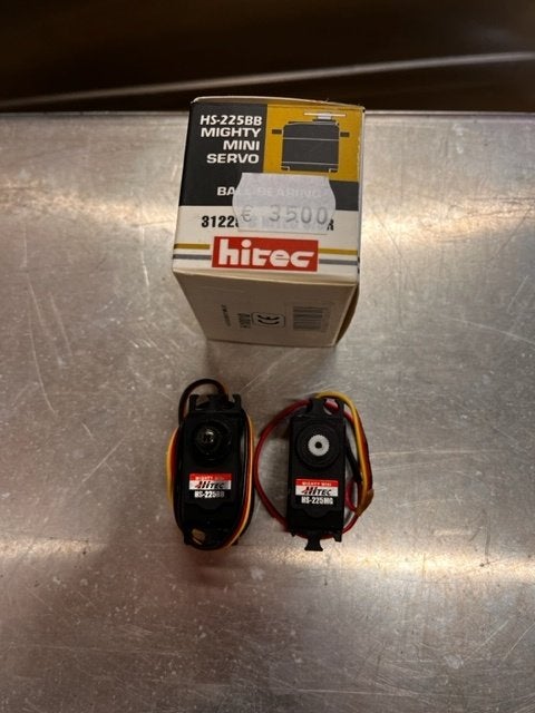 Servo's HiTec, Acoms etc., Elektro, Gebruikt, Ophalen of Verzenden, Schaal 1:10