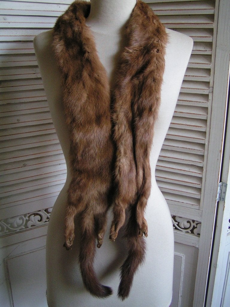 antieke bontkraag nr DD 970, Antiek en Kunst, Verzenden, Dames