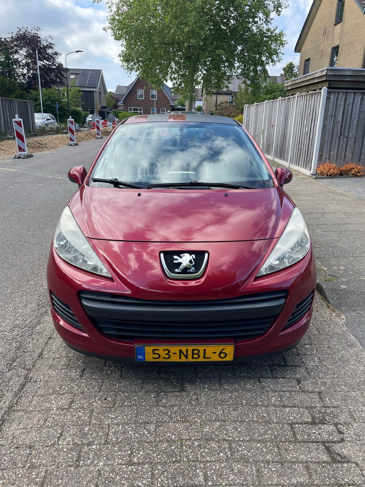 Peugeot 207 1.4 VTI 16V 5DRS 2010 Rood, Voorwielaandrijving, 1145 kg, Origineel Nederlands, Handgeschakeld