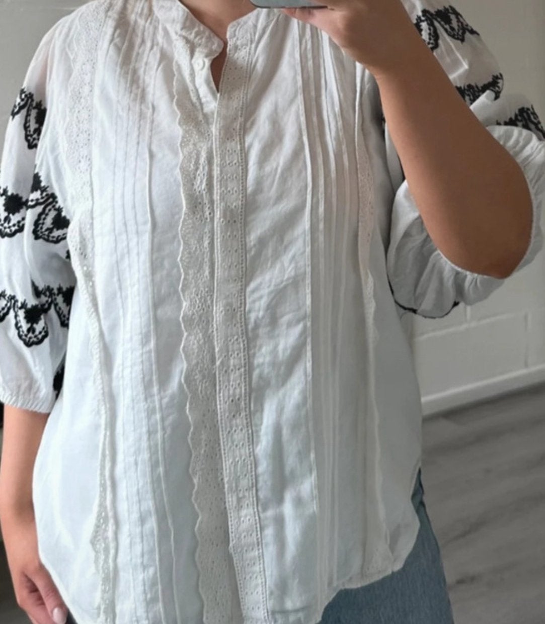 Summum witte blouse met pofmouwen, kantendetails en zwart, Kleding | Dames, Blouses en Tunieken, Ophalen of Verzenden, Zo goed als nieuw