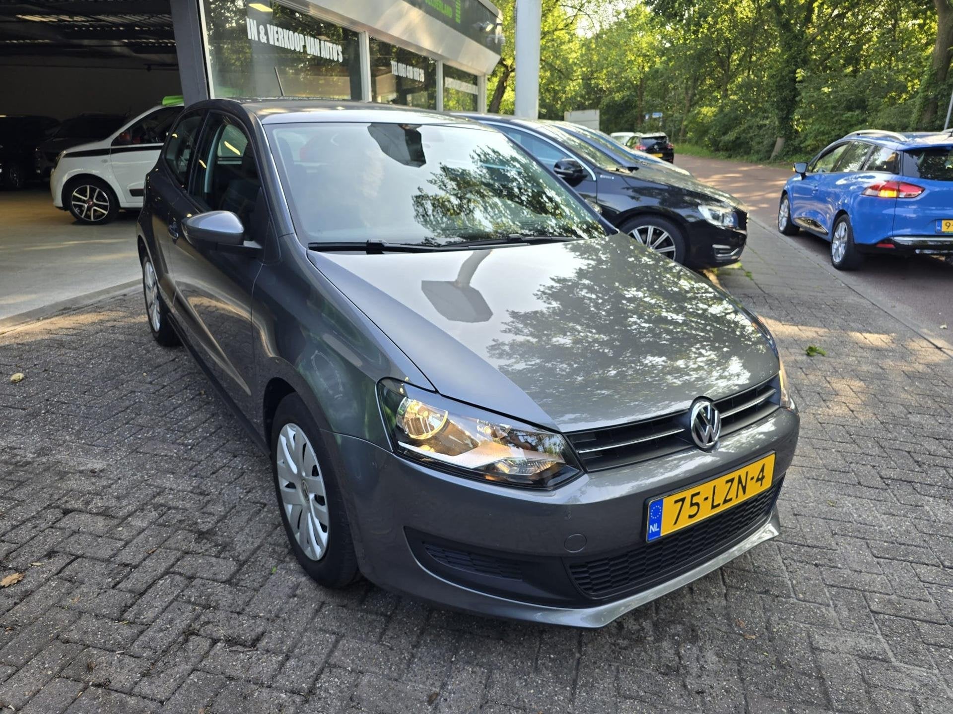 Volkswagen Polo 1.4-16V Comfortline | 1E EIGENAAR |3/6 OF 12, Auto's, Voorwielaandrijving, 4 cilinders, Traction-control, Origineel Nederlands