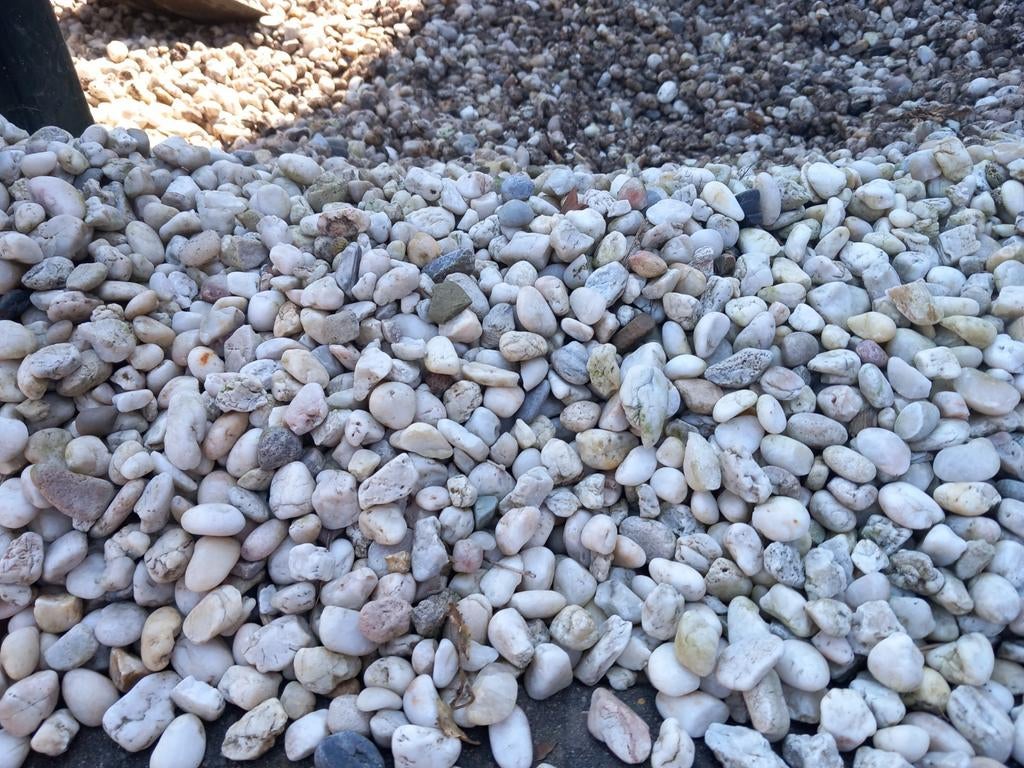 +/- 1 Kuub witte kiezel gratis !, Tuin en Terras, Ophalen, Wit