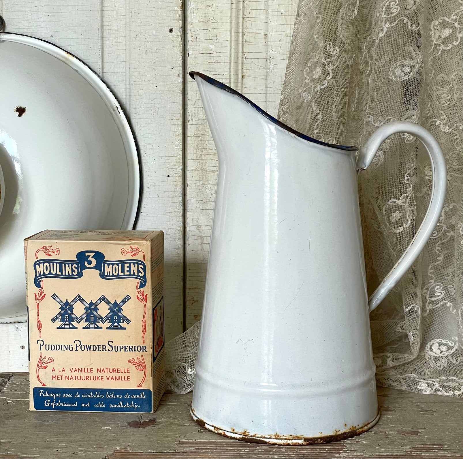 Emaille oude waterkan wit met blauw randje, Ophalen of Verzenden